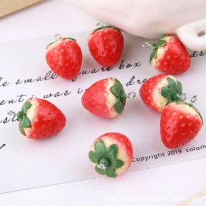 10 30 Pcs 3D Fruit Resin Strawberry Charms Simulated Fruit Charm Pendants For Handmade Earring Necklace Bracelet Key chain Jewelry
