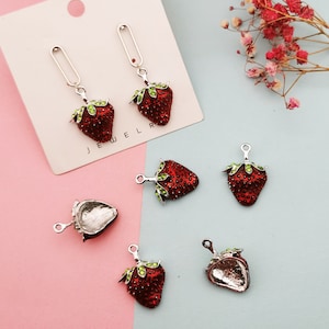 27*19MM Strawberry Charms Metal Enamel Crystal Fruit Charm for Bracelets & Pendants Earrings Key Chain DIY Accessory Jewelry