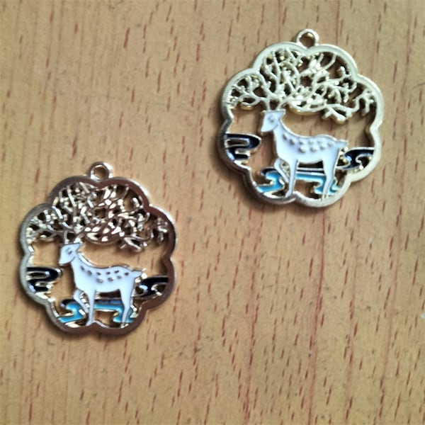 10Pcs Gold Hollow Cartoon Animal Charm,Enamel Lucky Deer Charm,Christmas Charms Diy Earring Bracelet Necklace Pendant Craft Supplies 27*30mm