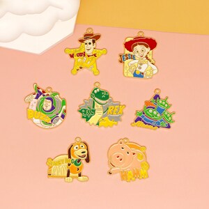 10 30 Cartoon Emaille Bedel Vergulde Metalen Bedels Oorbellen DIY Sleutelhanger Ketting Hanger Armband Sieraden Accessoires: