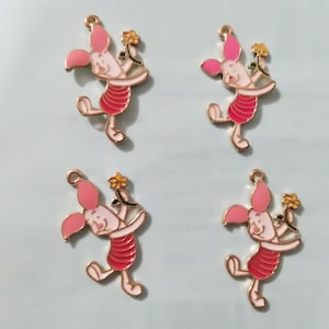10 Stücke Emaille Schwein Charme, Tier Schwein Charme, Gold Schweinchen Charme, Bauernhof Charme, Blumen-Charme, Bauer Charme, Piggie Charm Anhänger Handwerk liefert 18 * 32 mm