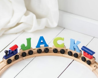 Holzbuchstaben Bunter Zug Personalisiertes Namensbuchstaben-Spielzeug | Lernmittel | Frühes Lernen | Taufe