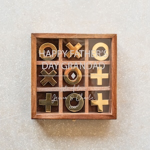 Extreme Tic Tac Toe game wood wooden 3x3 4x4 5x5 26 pieces Tik Tak