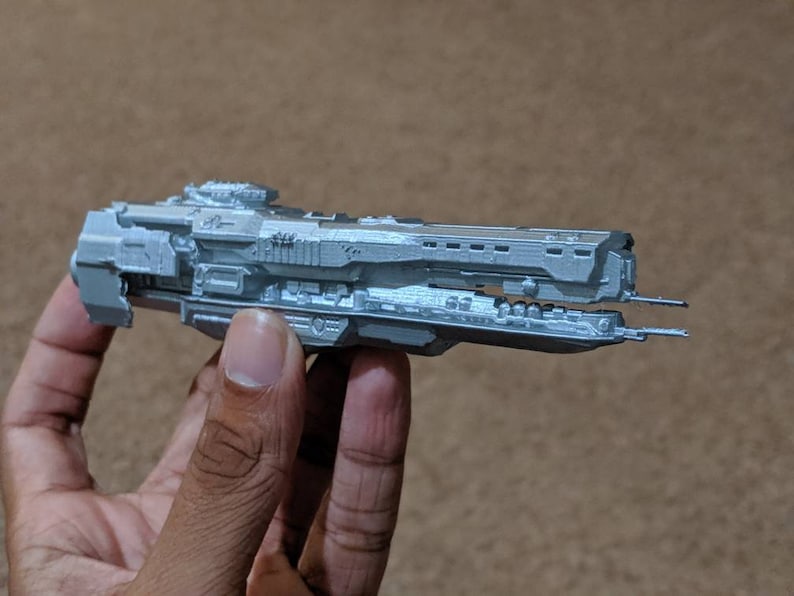 HALO UNSC Strident Class Frigate Model With Custom Display | Etsy