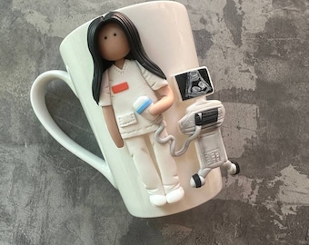 Keramik Krankenschwester Tasse, personalisierte Kaffeetasse, registrierte Krankenschwester, Doktor Abschlussgeschenk, Krankenpflege Schule, Krankenschwestern Woche Geschenk, Front-Line-Arbeiter