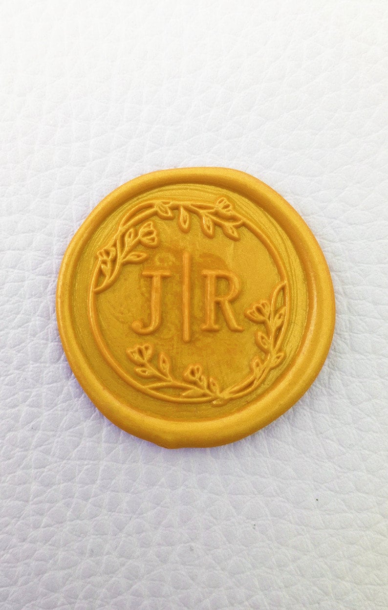wedding custom metal stamp Personalized initials with wreath wax seal stamp custom sealing wax stamp custom wax seals kit