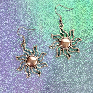 Sun Earrings ~Silver Tone Sun Earrings ~ Sun jewerly
