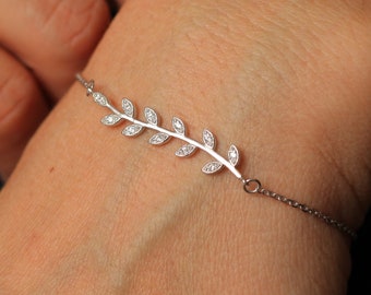 Delicate Silver Bracelet with Cubic Zirconia - Leaf Bracelet - Minimalist Bracelet Femme - Dainty Bracelet - Wedding Bracelet