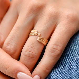 Gold Feather Ring – Adjustable Feather Wrap Ring – 18k Gold Plated Boho Ring – Angel Wing Ring – Feather Jewelry for Women
