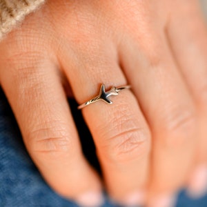 Airplane Ring – Sterling Silver Plane Ring, Minimal Travel Jewelry, Aviation Gift for Pilot or Flight Attendant