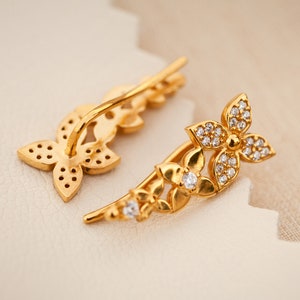 Gold Ear Crawler - 24k Gold Vermeil Ear Climbers - CZ Flower Ear Climbers - Flowers Ear Crawler