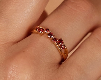 Sierlijke CZ Ring - 24k Gold Vermeil Thin Ring - Rood Blauw Groen Wit Zwart Cubic Zirconia Ring - Minimalistische Ring