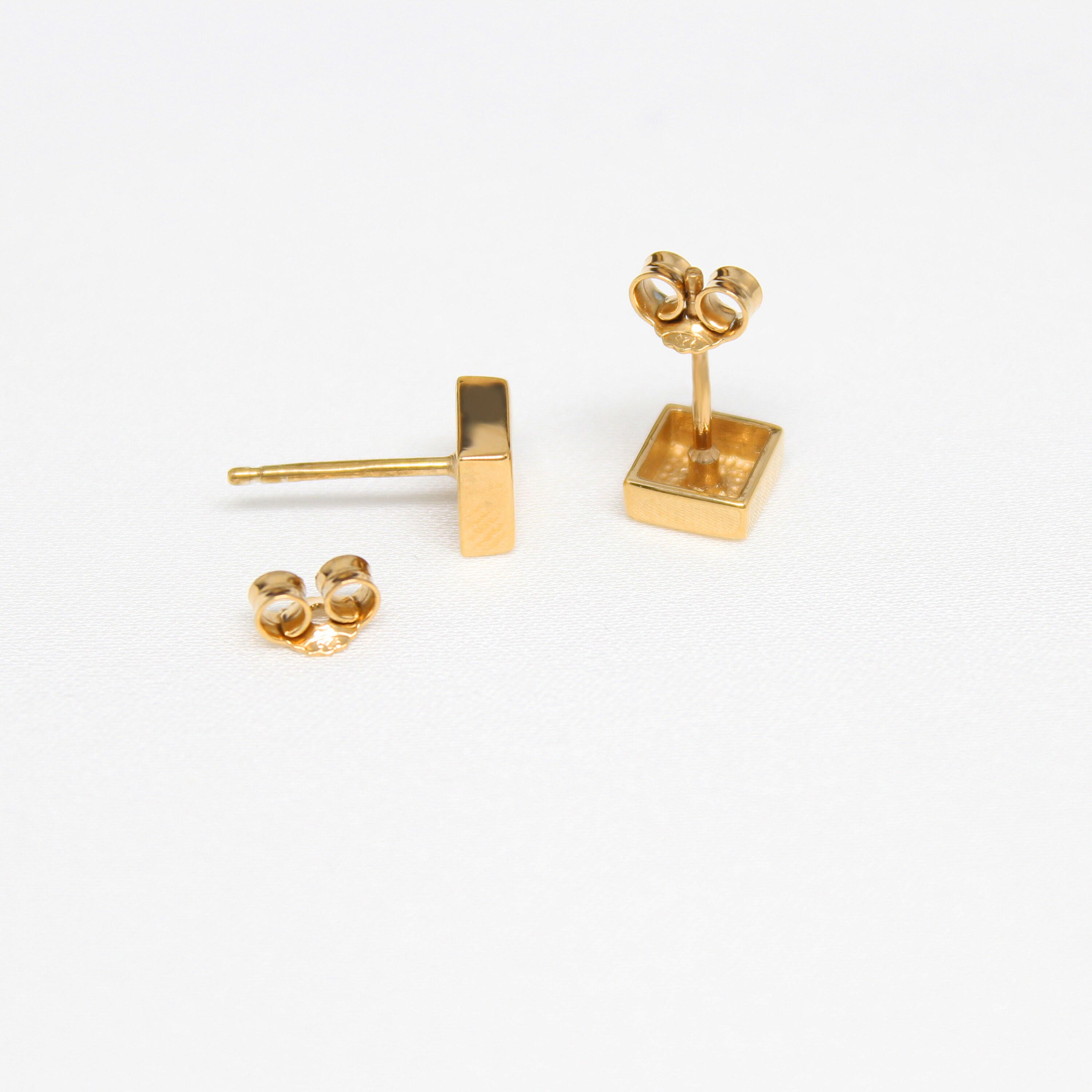 Gold Square Stud Earrings 24k Gold Vermeil Stud Earrings Etsy