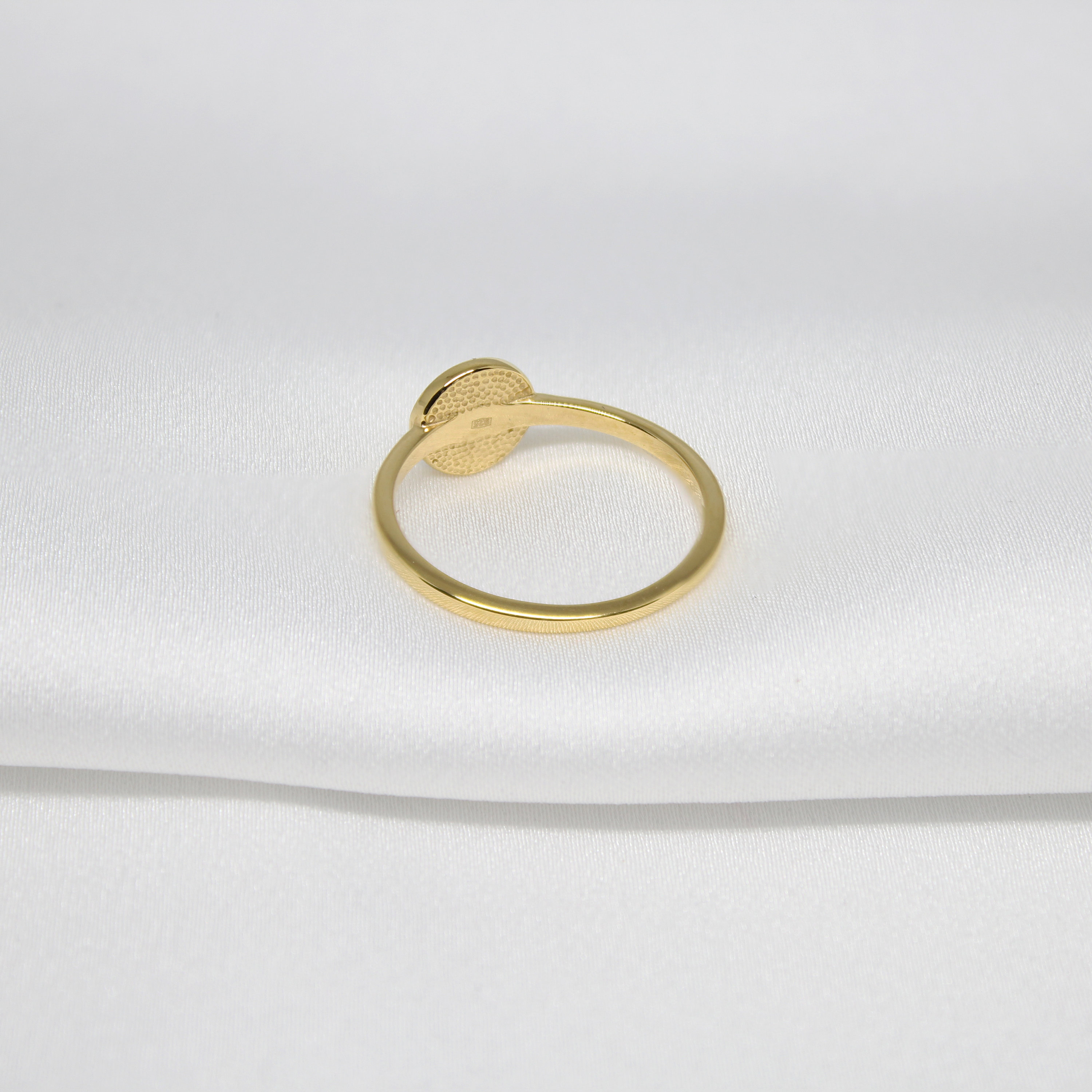 Gold Disc Ring 24k Gold Filled Disk Ring Gold Stacking Ring Etsy