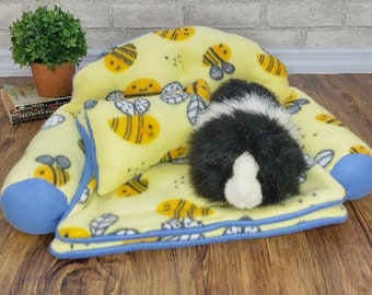 Comfy Couch - Guinea Pig Accessories Fleece - Guinea Pig Bed for Small Pet Cat Bed