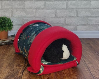 Festive Trees Handmade Tunnel Hidey Cage Accessories Guinea Pig Fleece Bed for Ferret Chinchilla Lizard Rodent Fun Run Christmas Tree