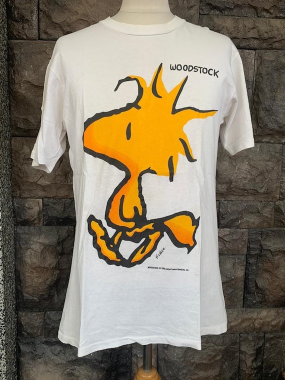 Vintage 90s Woodstock cartoon tshirt