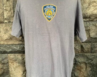 Vintage 90s No Joke Skateboards NYPD Logo T shirt