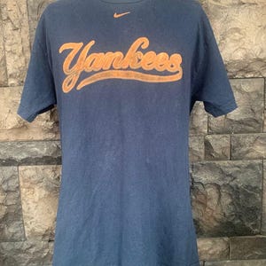 Vintage 2003 New York Yankees MLB Team T shirt