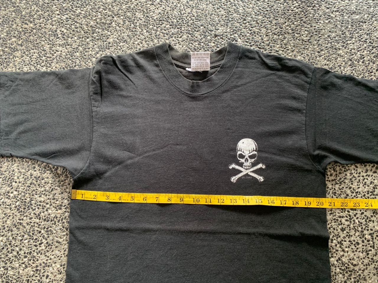 90s XL DOG TOWN vtg Tシャツ スカル トライバル skull Vintage 90s Dog Town Skull Graphic T Shirt - Etsy
