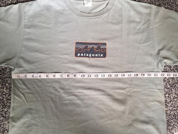 patagonia shirt large