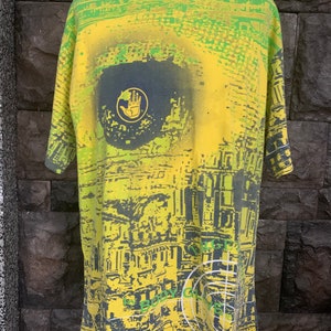 Vintage BODY GLOVE Target Possible Overprint / full print T shirt