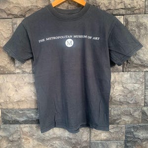 Vintage The Metropolitan Museum Of Art T shirt