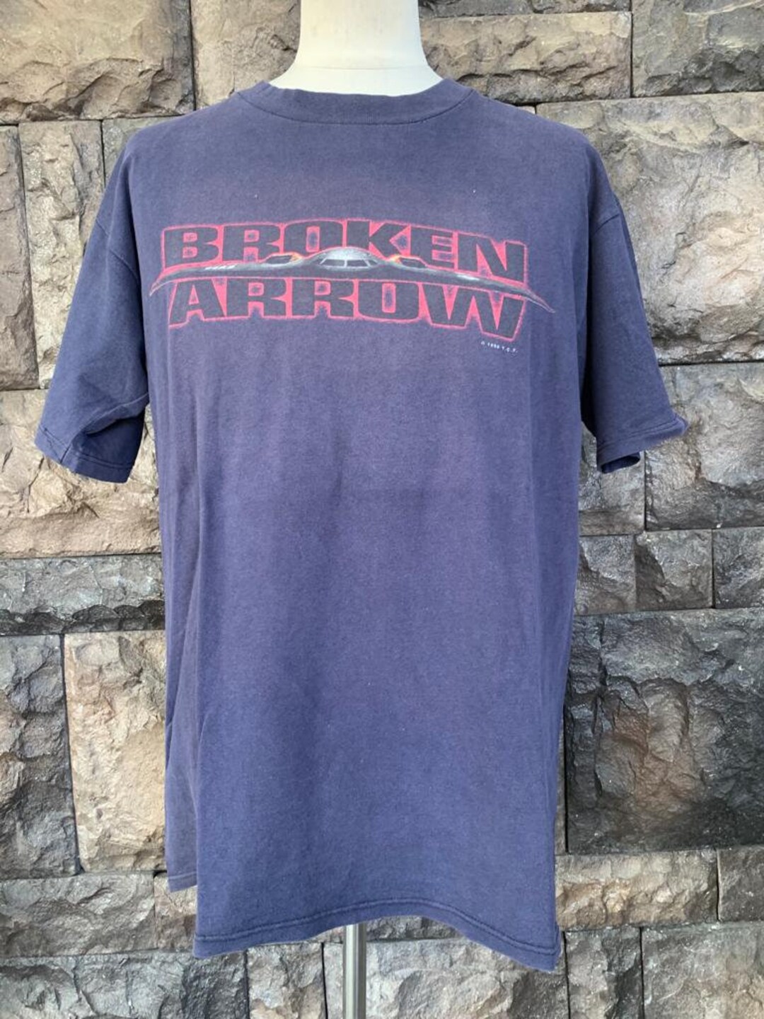 90年代のヴィンテージ ブロークンアロー映画Tシャツ - Etsy 日本