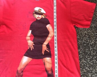 Vintage 90s Singer Madonna the Girlie Show Tshirt Large Size