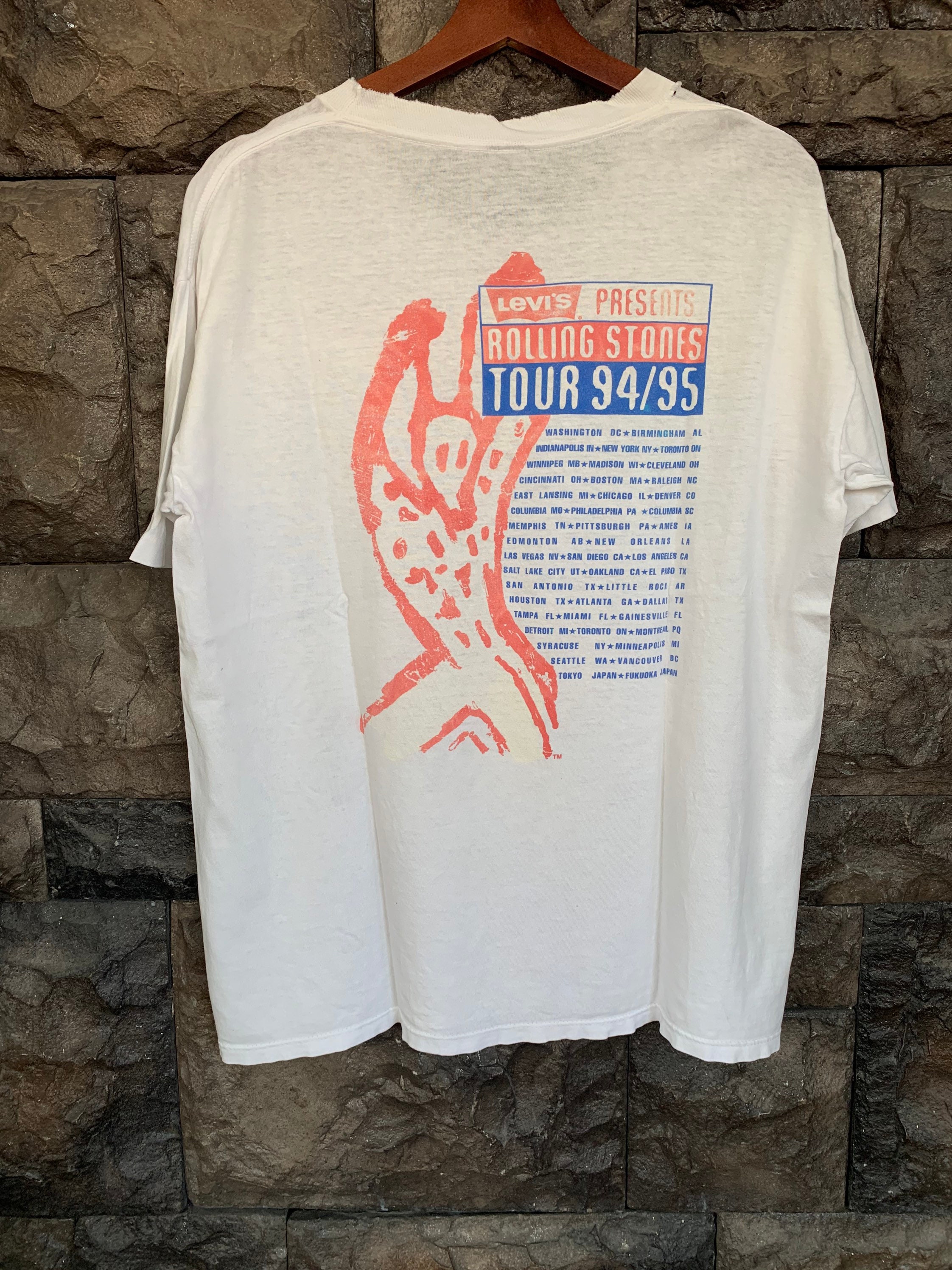 Vintage 90s ROLLING STONES Voodoo Lounge World Tour by Levis Vintage 90s ROLLING STONES Voodoo Lounge World Tour by Levis