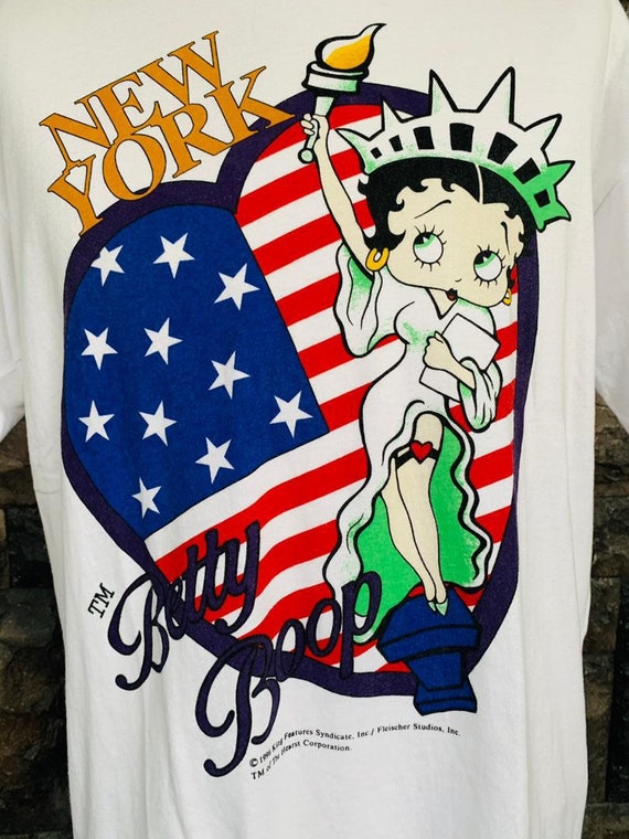 Vintage 90s Betty Boop New York tshirt