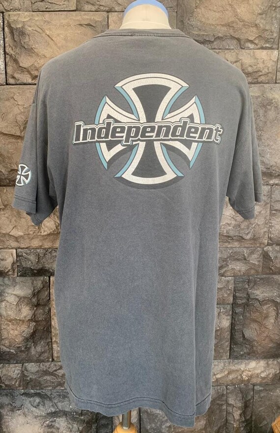 Vintage Independent Skateboard Tshirt