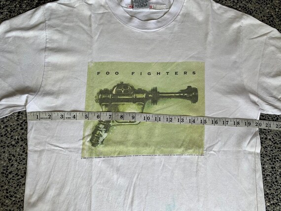 Roswell Records Tee – Foo Fighters