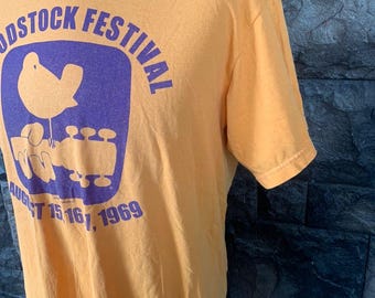 Vintage Woodstock Festival August 15,16,17 1969 T shirt Vintage Woodstock Festival August 15,16,17 1969 T shirt