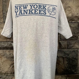 Vintage 2006 New York Yankees MLB Team T shirt