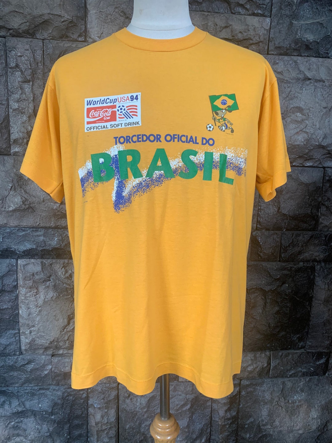 Vintage 90s World Cup USA 94 Brasil Team / Official Sort Vintage 90s World Cup USA 94 Brasil Team / Official Sort