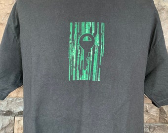 Vintage THE MATRIX Reloaded Movie Promo Key Graphic T Shirt