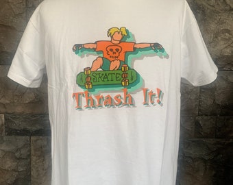 Vintage 90s Thrash It / Surf Skateboard Graphic T shirt