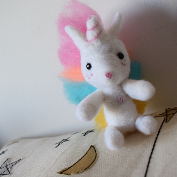 Unicorn Unicorn Needlefelting Felt