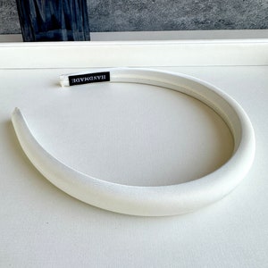 エレガントな女性用サテンヘッドバンド、パッド入りヘッドバンド、ブライダルヘッドバンド、ヘアアクセサリー、ボヘミアンヘッドバンド、薄いヘッドバンド、ヘアアクセサリー