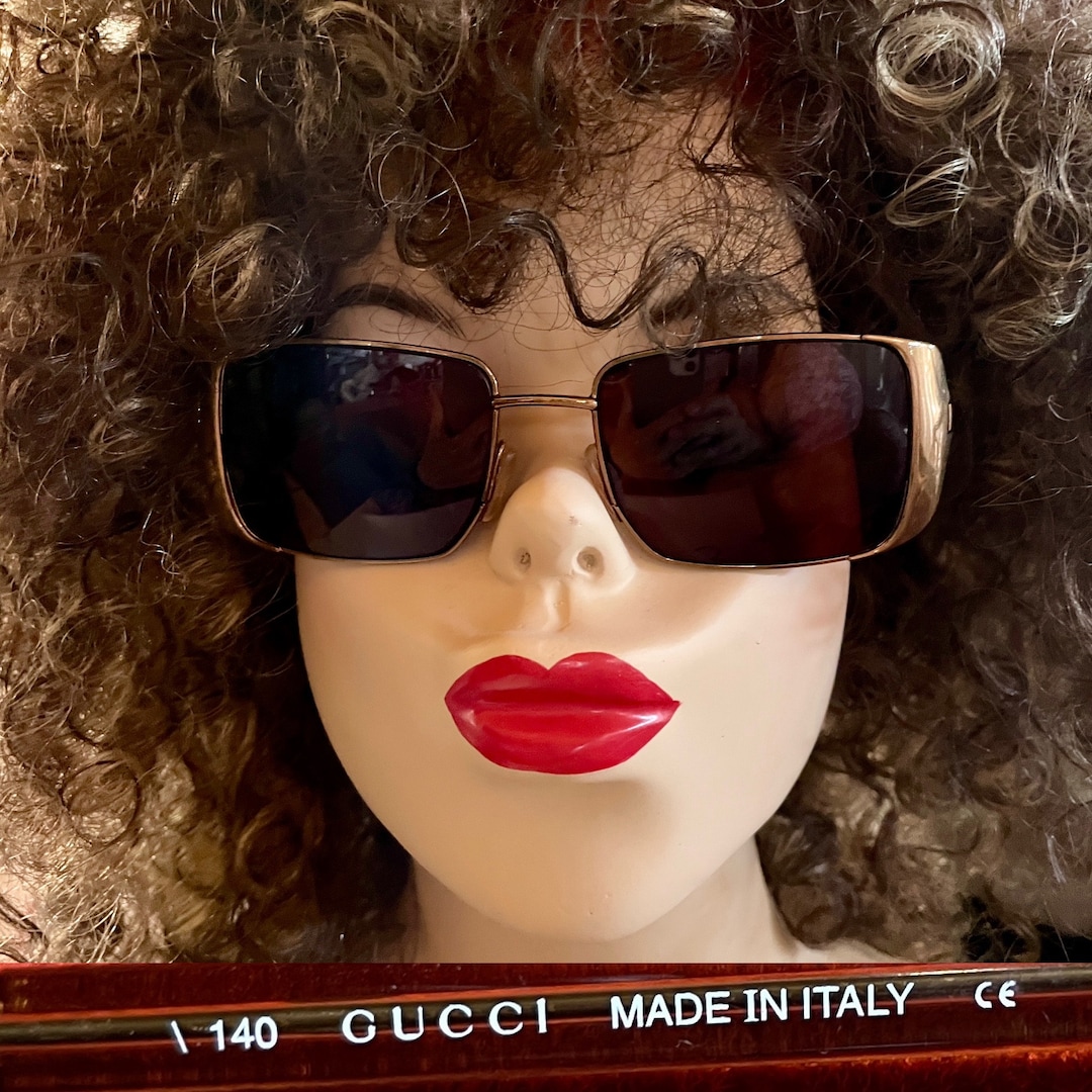 Vintage 90s GUCCI EYEGLASS Frame With Engraved LOGO Made in  display picture 2