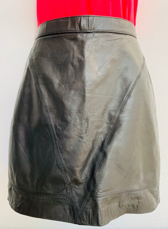 G-III VINTAGE 80s Genuine Black Leather Skirt Siz… - image 2