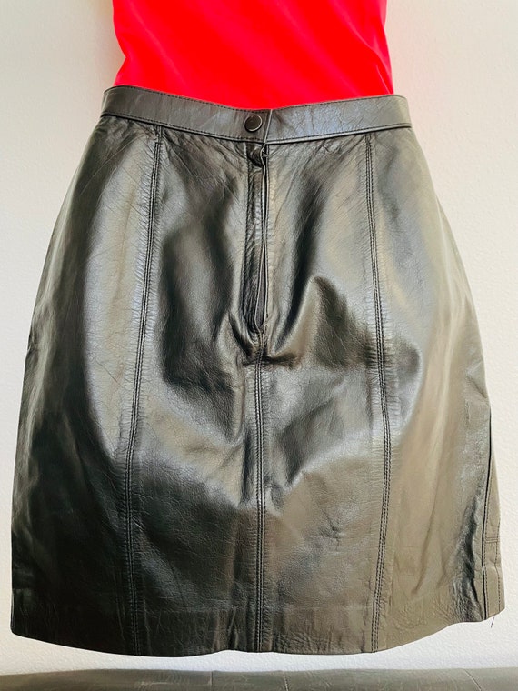 G-III VINTAGE 80s Genuine Black Leather Skirt Siz… - image 3