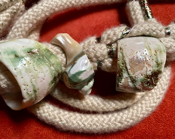 Fabulous VINTAGE 80s Pink ROPE and SEASHELLS BELT O/S Fabulous VINTAGE 80s Pink Rope and SEASHELLS BELT O/S - Etsy main image 2