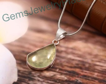 Gorgeous Prehnite Gemstone Pendant, 925 Silver Pendant, Handmade pendant, Birthday Gift For Women, Small Delicate Pendant For Women