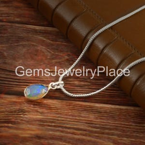 Opale éthiopienne 100 % véritable | Opale bleue | Pendentif opale | Opale de pierre précieuse | Collier authentique | Pendentif opale | Collier d&#39;opale | Fabrication de bijoux