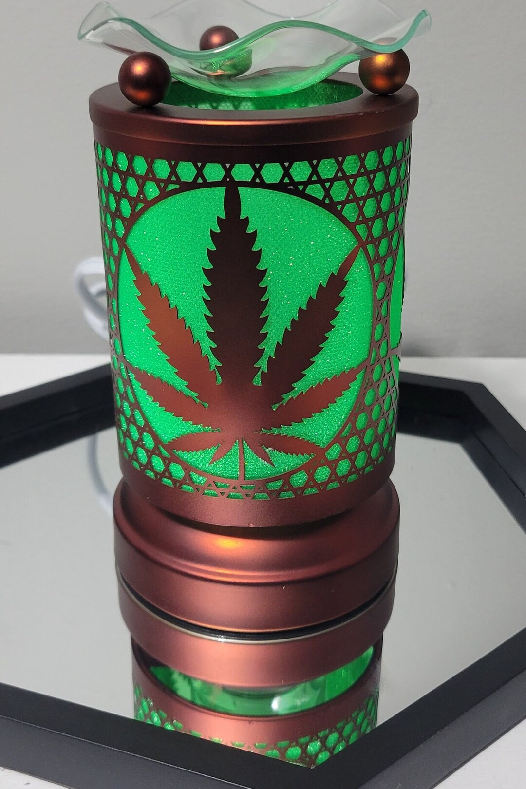 Cannabis Green Leaf Electric Touch Oil & Wax Warmer Green Leaf Wax and