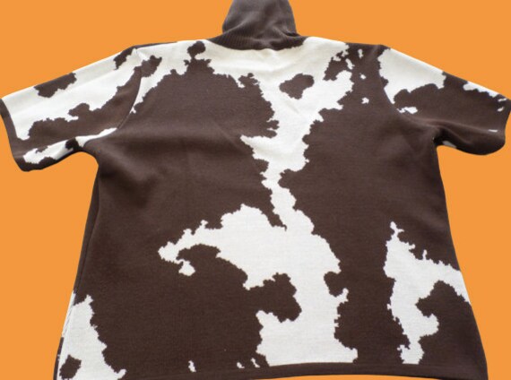 White and Brown Cow Print Knit Turtleneck L