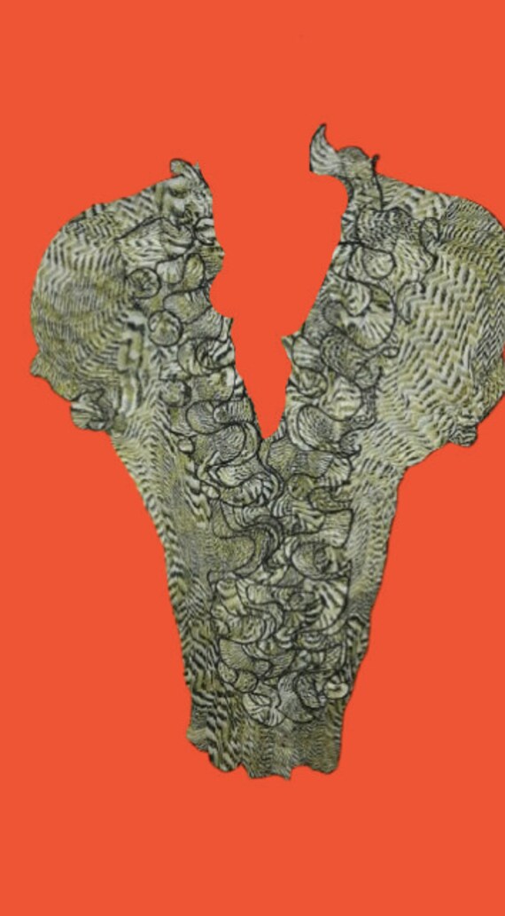 Psychedelic Green and Black Print Frills Collar Bl