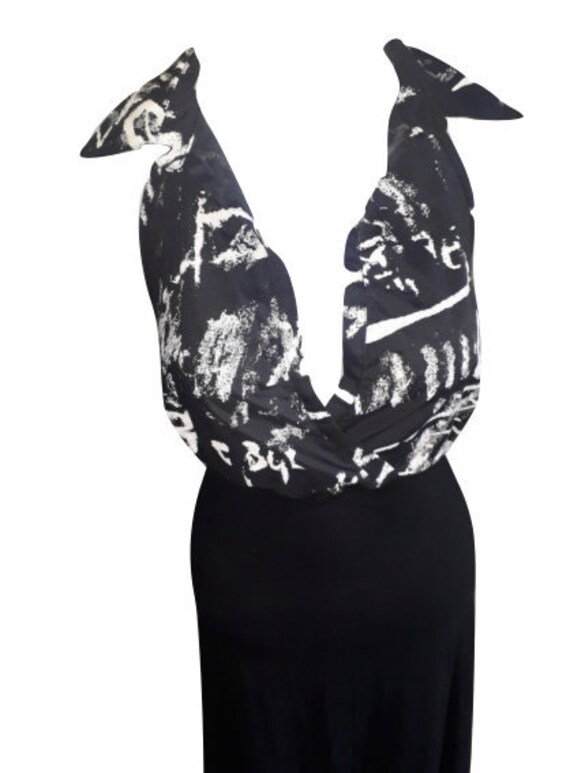 black and white print Gem